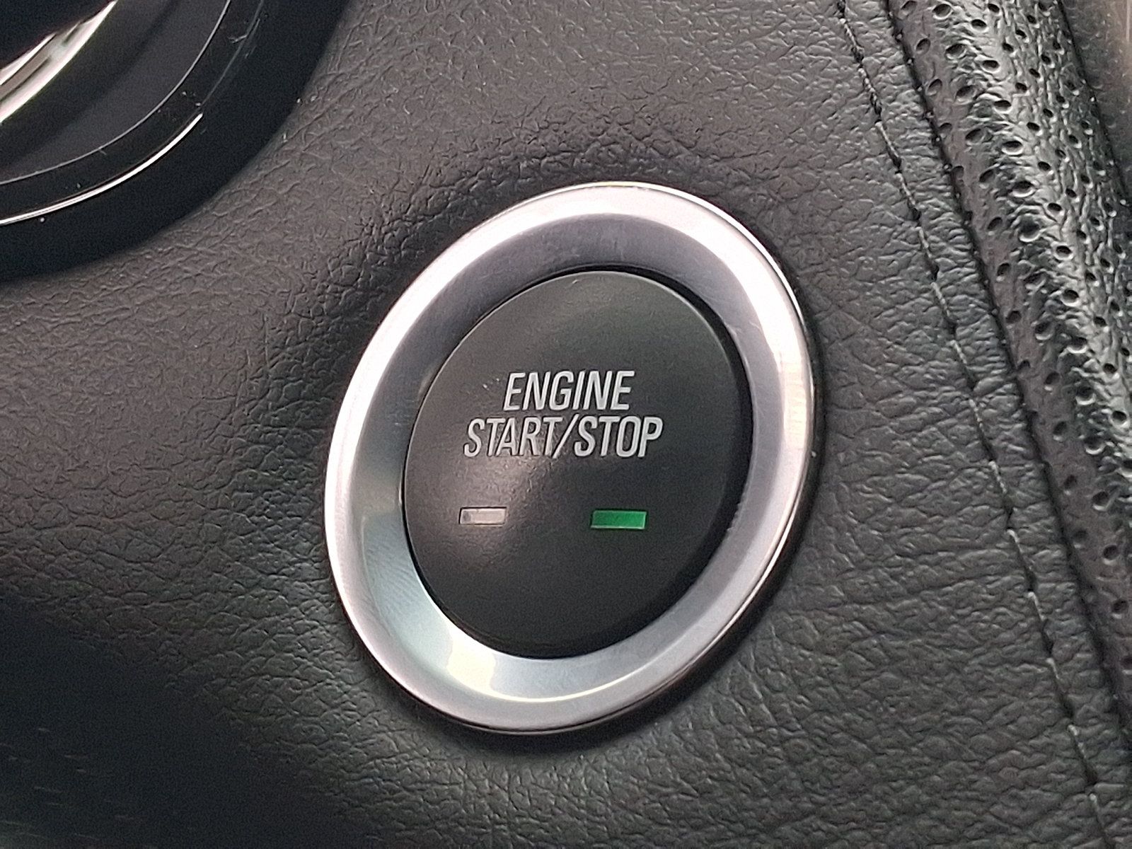 Used 2019 Cadillac CTS V w/ Luxury Package RWD image 23