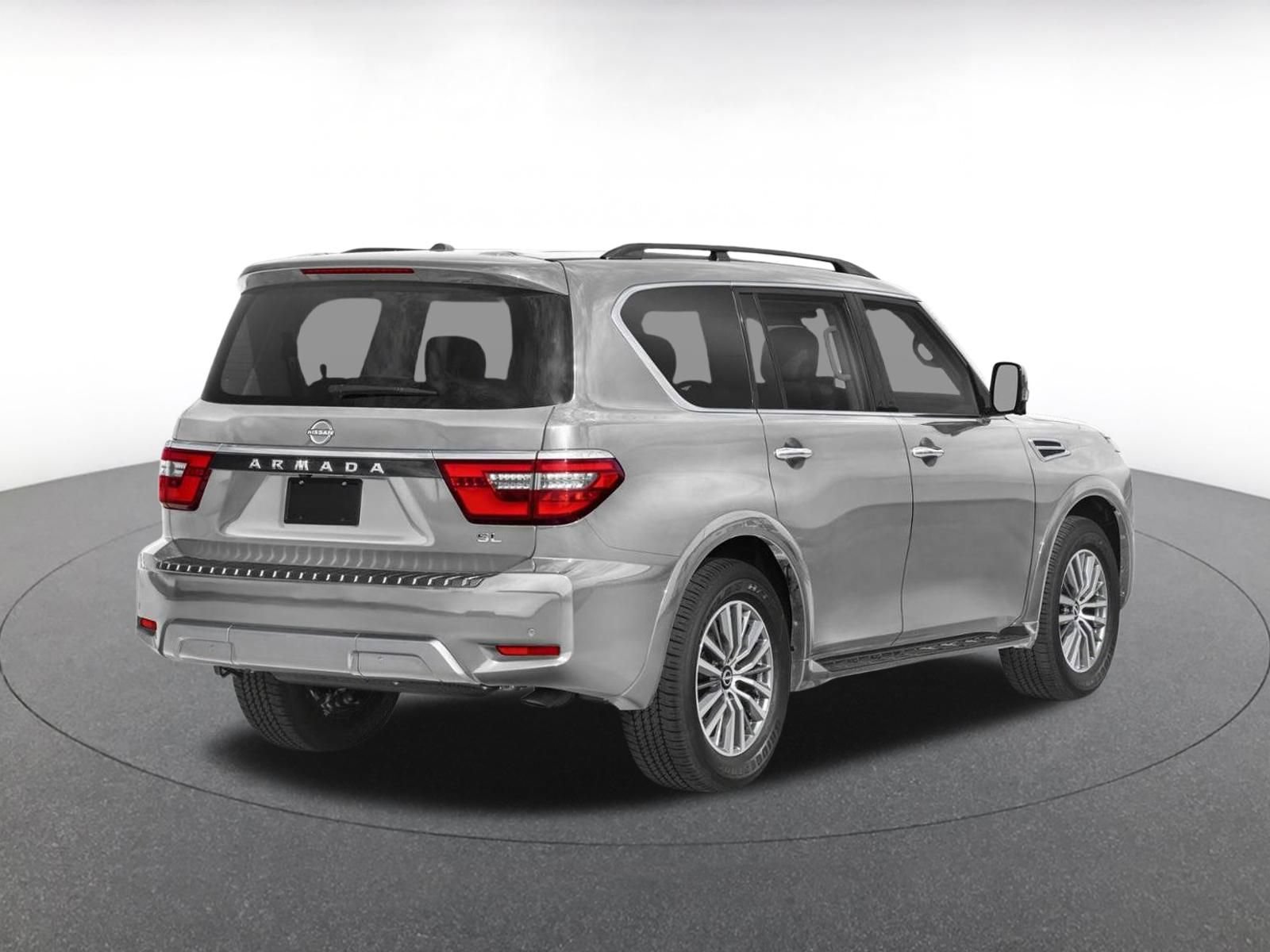 Used 2024 Nissan Armada SL RWD image 2