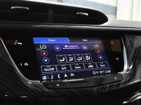 Certified 2024 Cadillac XT6 Premium Luxury FWD image 16