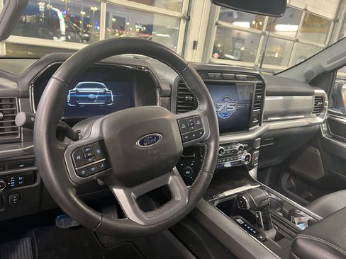 Used 2023 Ford F150 Lariat image 5