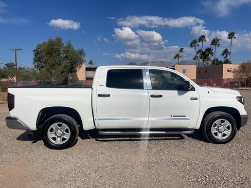 Used 2014 Toyota Tundra SR5 w/ SR5 Upgrade Package image 12