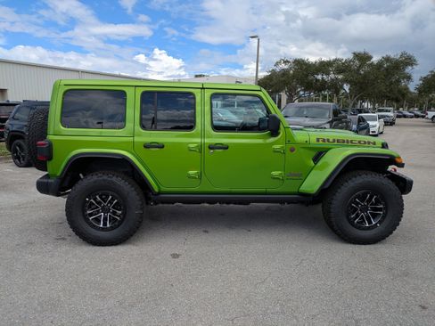 New 2025 Jeep Wrangler Unlimited Rubicon image 4