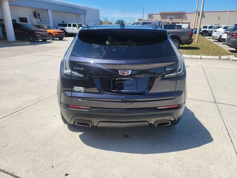 Used 2023 Cadillac XT4 Sport FWD image 4