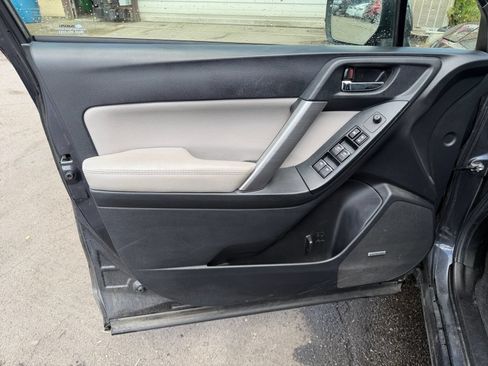 Used 2018 Subaru Forester 2.5i Limited AWD/4WD image 19