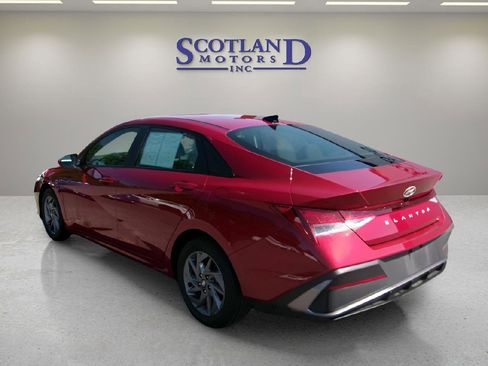 Used 2024 Hyundai Elantra SEL image 8