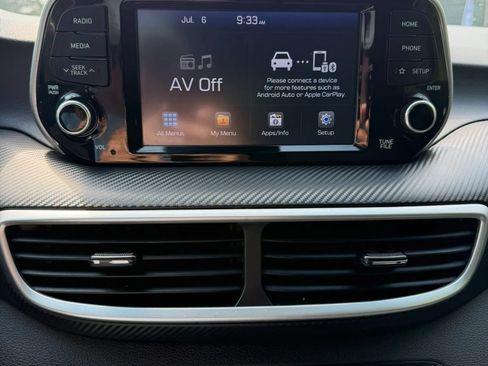 Used 2019 Hyundai Tucson SE w/ Cargo Package FWD image 14