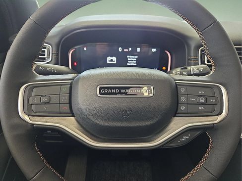 New 2026 Jeep Grand Wagoneer 4WD image 24