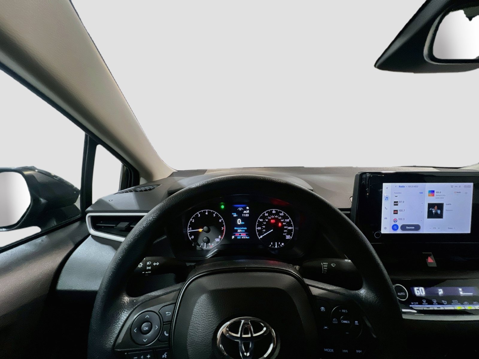 Used 2024 Toyota Corolla LE FWD image 7