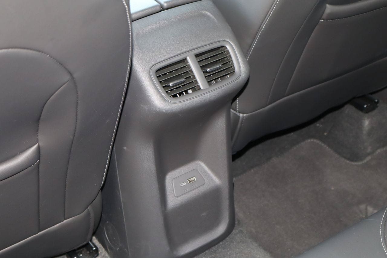 Used 2024 Buick Envision Preferred AWD/4WD image 18