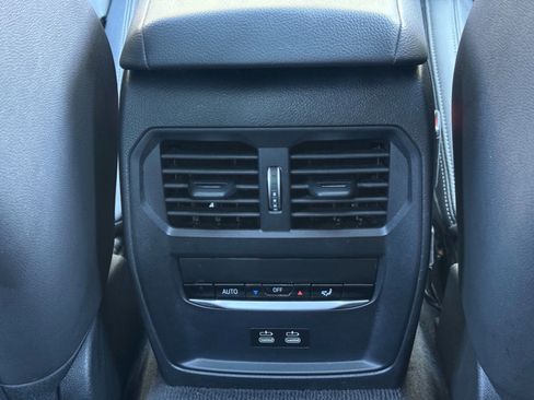 Used 2023 BMW i4 eDrive40 w/ M Sport Package RWD image 40
