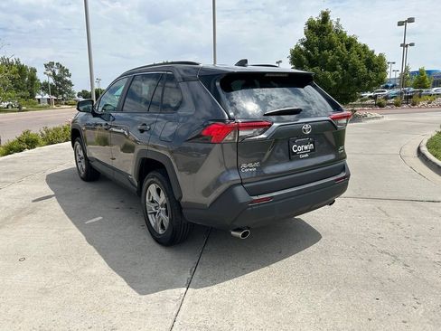 Used 2025 Toyota RAV4 XLE AWD/4WD image 5