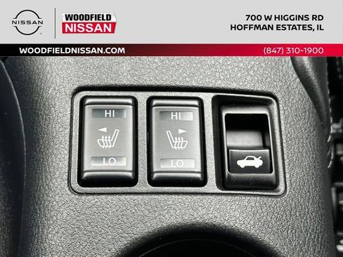 Certified 2024 Nissan Z Performance w/ Floor Mat Package RWD image 37