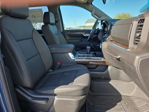 New 2026 GMC Sierra 1500 Elevation w/ Elevation Premium Package AWD/4WD image 17