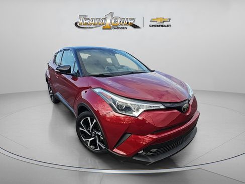 Used 2019 Toyota C-HR Limited image 1