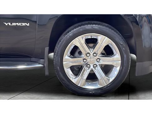 Used 2017 GMC Yukon SLE w/ Convenience Package AWD/4WD image 20