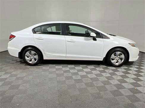 Used 2013 Honda Civic LX image 9