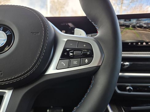 New 2026 BMW X5 M60i w/ Executive Package image 30