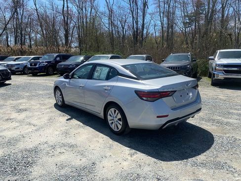 Used 2023 Nissan Sentra S image 8