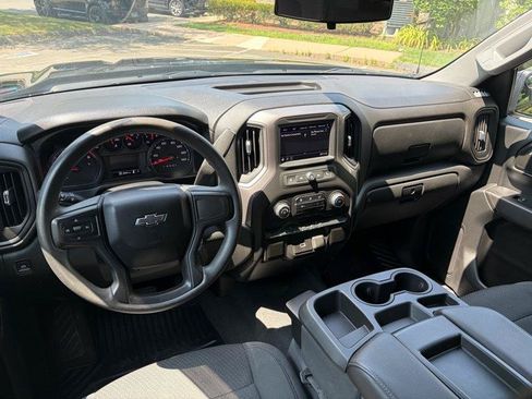 Used 2020 Chevrolet Silverado 1500 Custom Trail Boss w/ Custom Convenience Package AWD/4WD image 9