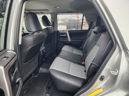 Used 2020 Toyota 4Runner SR5 Premium w/ Moonroof Package image 22