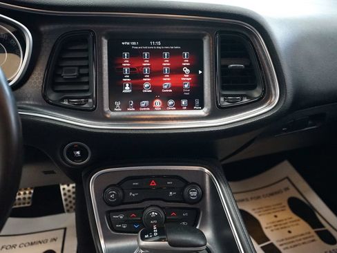 Used 2015 Dodge Challenger R/T Plus RWD image 7
