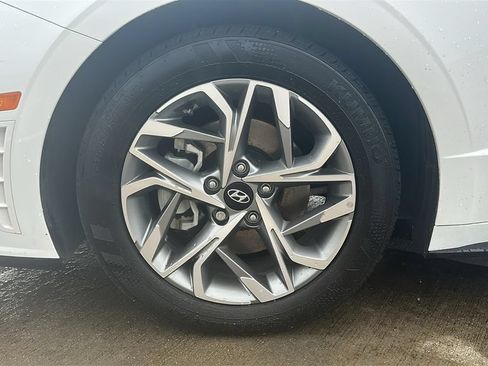 Certified 2023 Hyundai Sonata SEL FWD image 6