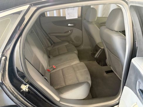 Used 2016 Chevrolet Impala LS FWD image 21