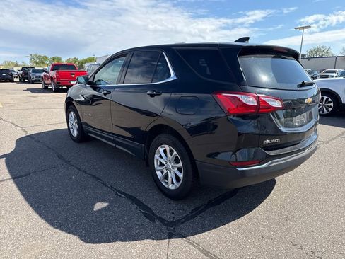 Used 2019 Chevrolet Equinox LT FWD image 2