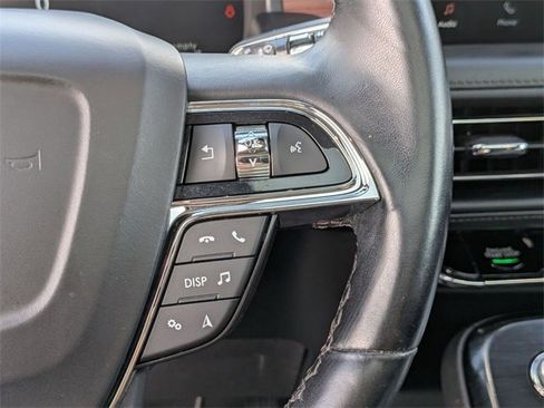 Certified 2022 Lincoln Nautilus Reserve w/ Equipment Group 201A image 21