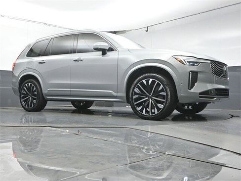 Used 2026 Volvo XC90 B6 Plus w/ Protection Package Premier AWD/4WD image 41