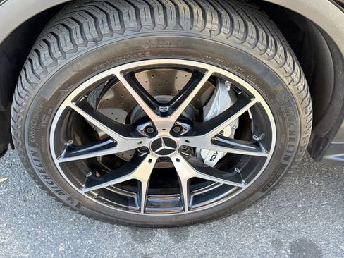 Used 2021 Mercedes-Benz GLC 43 AMG 4MATIC image 4