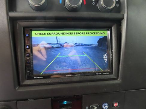 Used 2019 GMC Savana 2500 w/ Driver Convenience Package RWD image 46