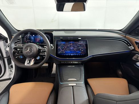 Used 2026 Mercedes-Benz E 53 AMG e 4MATIC Wagon image 16