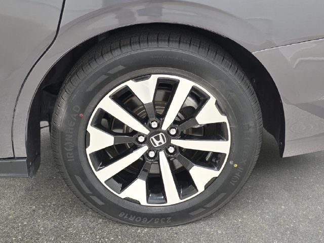 Used 2025 Honda Odyssey EX-L image 33