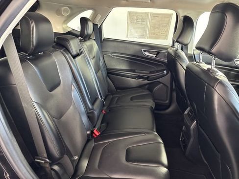 Used 2022 Ford Edge Titanium w/ Equipment Group 301A AWD/4WD image 25