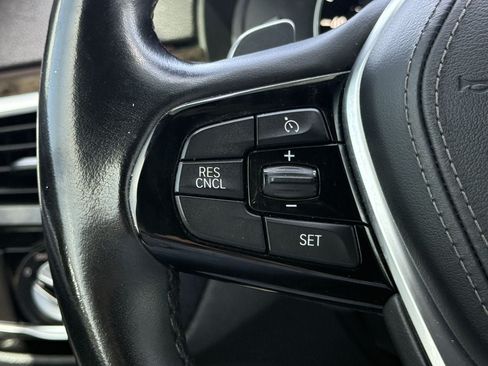 Used 2019 BMW 540i w/ Convenience Package RWD image 13