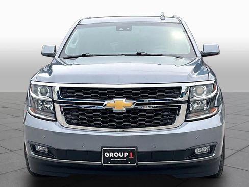 Used 2020 Chevrolet Tahoe LT w/ Luxury Package RWD image 4
