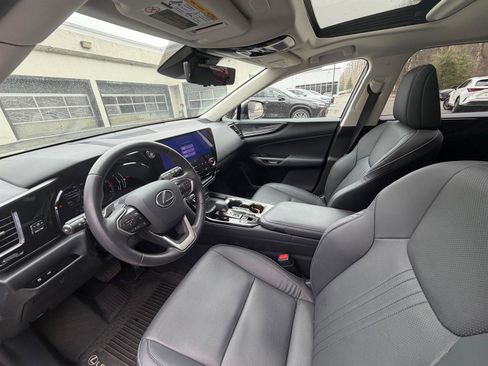 Used 2024 Lexus NX 350 AWD image 2