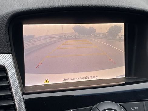 Used 2016 Chevrolet Cruze LTZ image 18