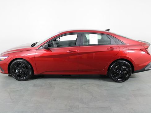 Certified 2026 Hyundai Elantra Sport FWD image 11