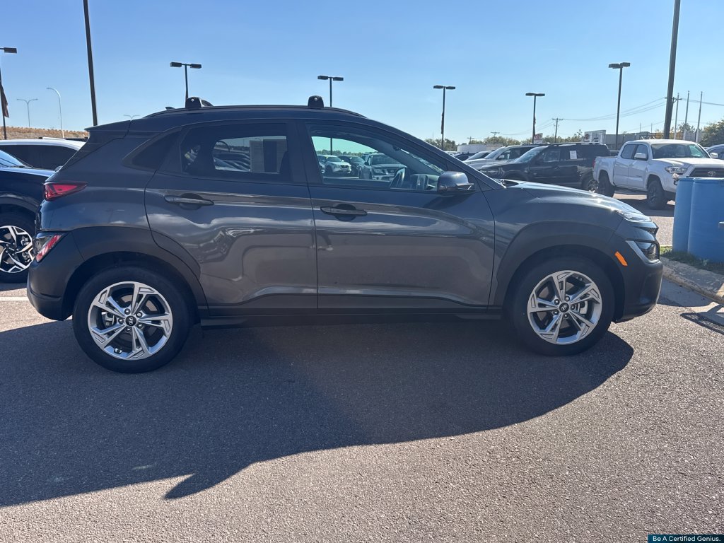 Certified 2022 Hyundai Kona SEL w/ Convenience Package AWD/4WD image 10