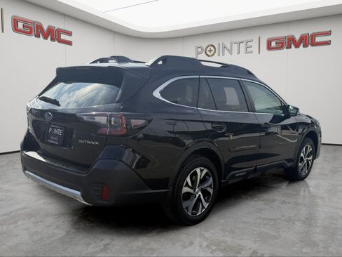 Used 2022 Subaru Outback Limited AWD/4WD image 3