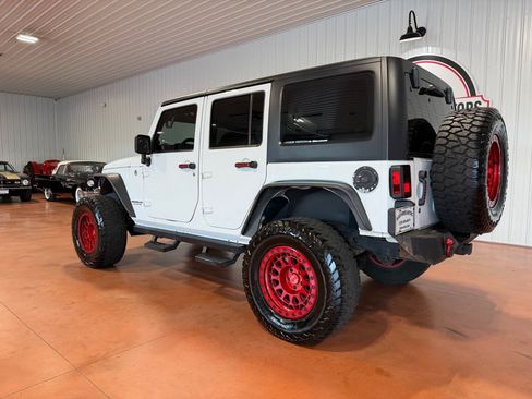 Used 2013 Jeep Wrangler Unlimited Sport AWD/4WD image 12