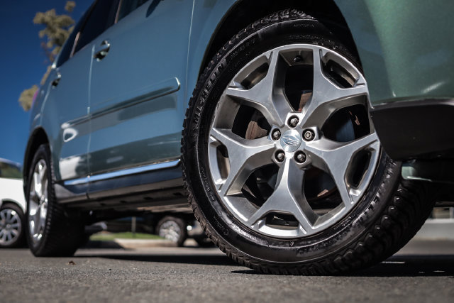 Used 2015 Subaru Forester 2.5i Touring w/ Eyesight & Navigation System AWD/4WD image 6