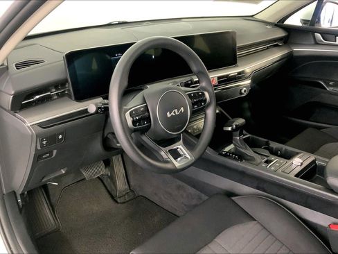 Used 2025 Kia K5 LXS FWD image 14