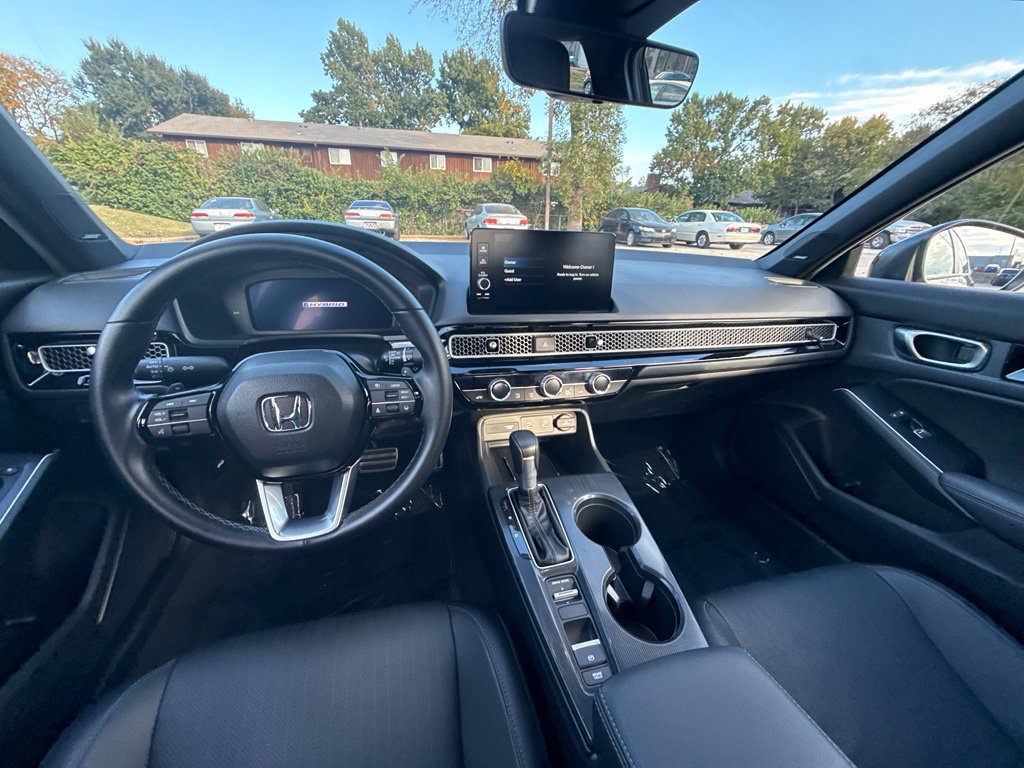 Used 2025 Honda Civic Sport image 16