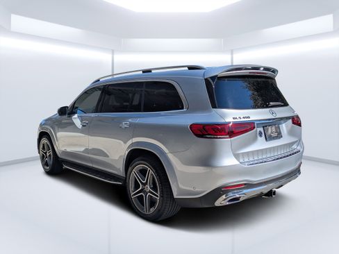 Used 2022 Mercedes-Benz GLS 450 4MATIC image 8