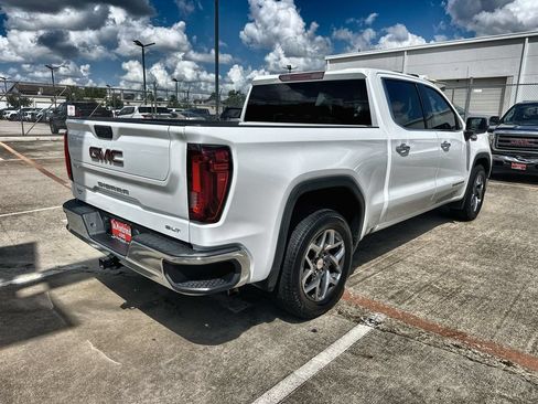 Certified 2023 GMC Sierra 1500 SLT RWD image 11