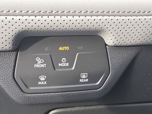 New 2026 Volkswagen Atlas Peak Edition AWD/4WD image 15