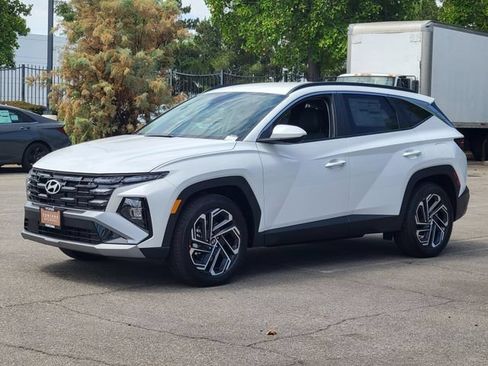 New 2026 Hyundai Tucson SEL Plus FWD image 2
